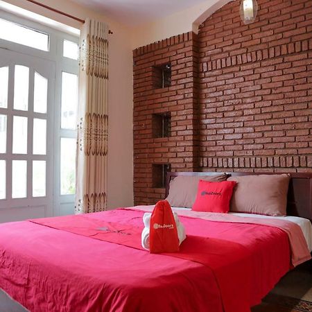 Reddoorz Near Khu Che Xuat Tan Thuan 2 Otel Ho Şi Min Dış mekan fotoğraf