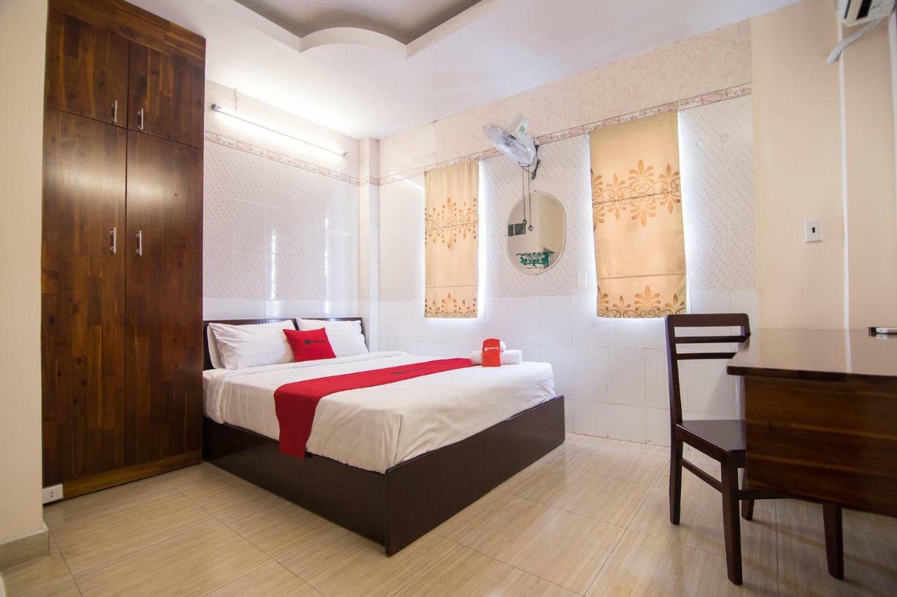 Reddoorz Near Khu Che Xuat Tan Thuan 2 Otel Ho Şi Min Dış mekan fotoğraf