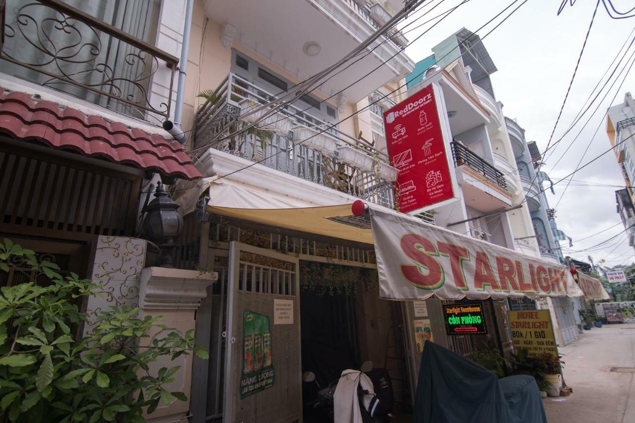 Reddoorz Near Khu Che Xuat Tan Thuan 2 Otel Ho Şi Min Dış mekan fotoğraf