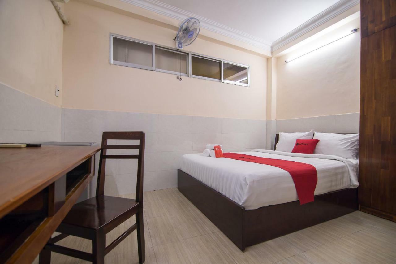 Reddoorz Near Khu Che Xuat Tan Thuan 2 Otel Ho Şi Min Dış mekan fotoğraf
