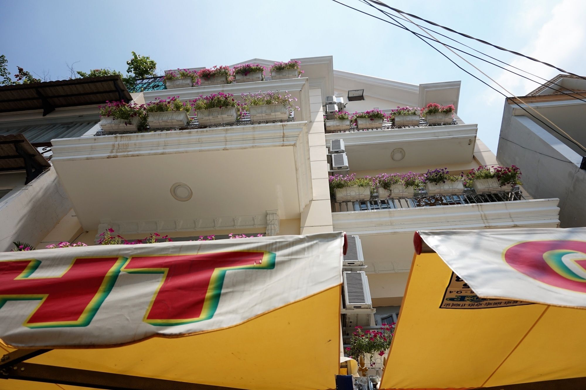Reddoorz Near Khu Che Xuat Tan Thuan 2 Otel Ho Şi Min Dış mekan fotoğraf
